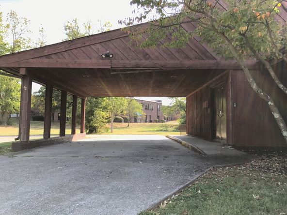 300 Kings Daughters Dr, Frankfort, KY 40601